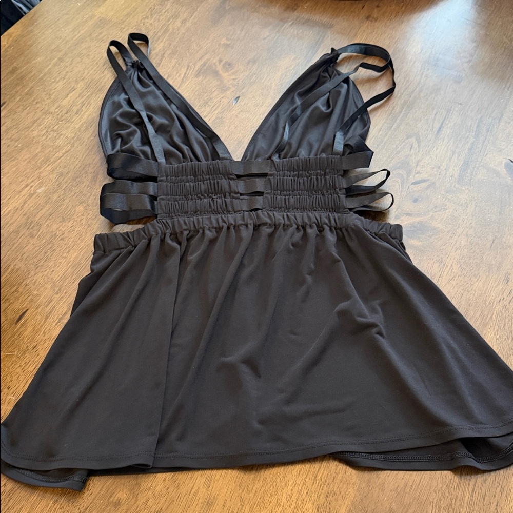 Express Strappy Tank - Picture 5 of 6